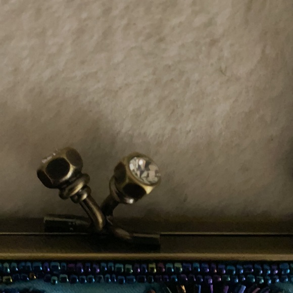 iN’s Vintage Style Woman’s Beaded Mini Bag - Picture 5 of 13